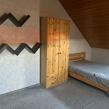 布达佩斯苹果酒店 Budapest Extérieur photo